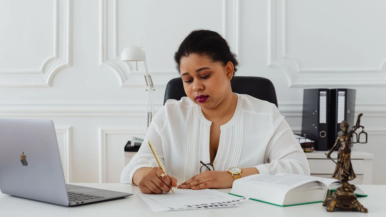 A Notary Explained Homestead Rights in Three Minutes